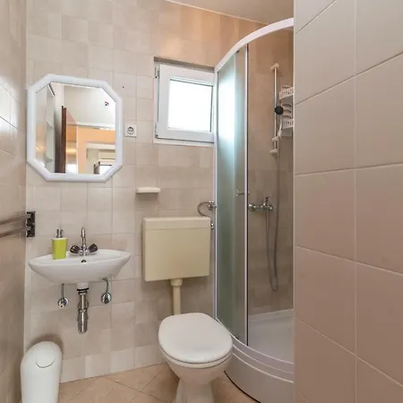 16731b Apartmán